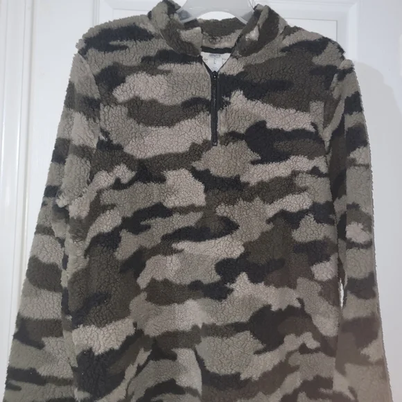 Men's Camo Sherpa 1/4 zip Pullover Sweater Size L - Picture 2 of 6